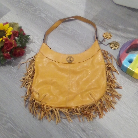 Access  Peace Sign Hardware Fringe Shoulder Bag - Picture 2 of 13